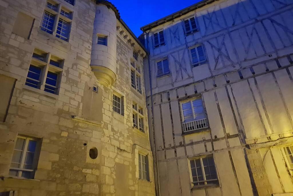 Superbe Loft T4 De 96 M2 Au Coeur Perigueux Apartment Exterior photo