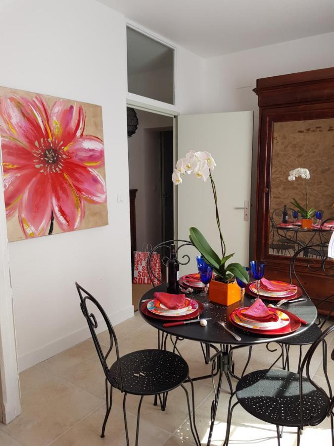 Superbe Loft T4 De 96 M2 Au Coeur Perigueux Apartment Exterior photo